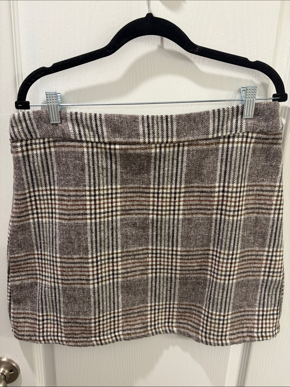 Plaid Mini Skirt in Brown and Cream